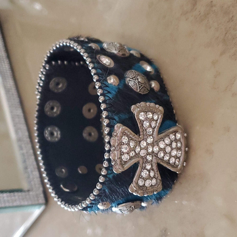 Turquoise/Black Cross Calf Hair Bracelet